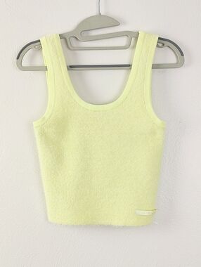 Air Jordan Tank Top Luminous Green Scoop Neck Size Small Fuzzy